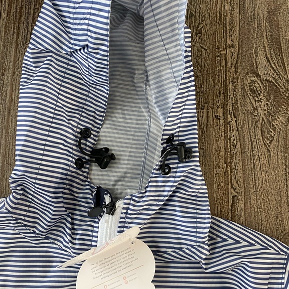 NWT IVORY ELLA WINDBREAKER - Picture 4 of 6